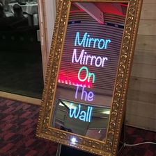 Selfie-Mirror-Me-Photo-Booth-Rental-California